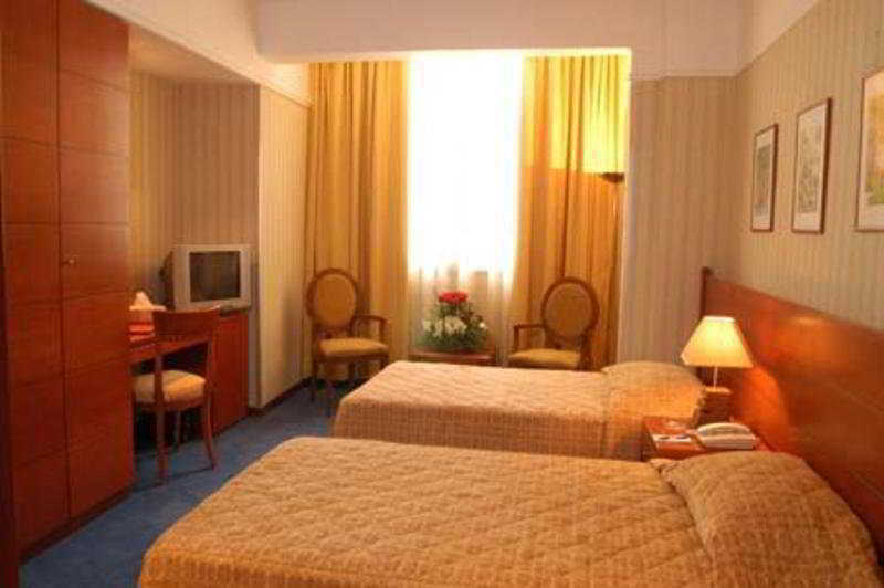 Caesar'S Park Hotel Beirut Exterior foto
