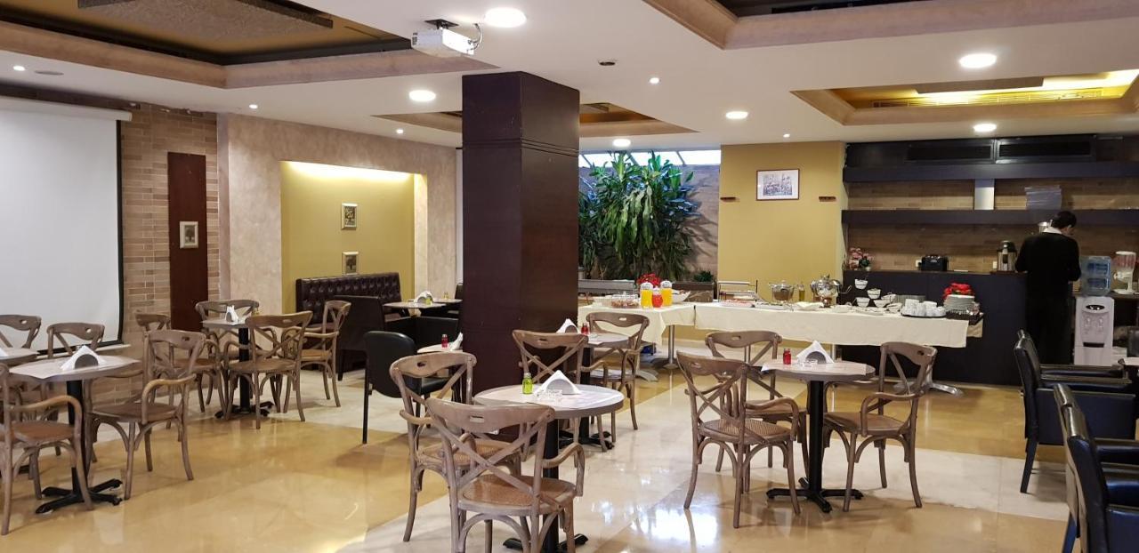 Caesar'S Park Hotel Beirut Exterior foto